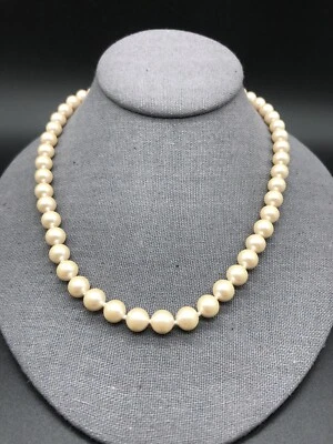 Awesome Monet Beaded Necklace Off White Knotted Spacers Gold Tone Clasp 18" - Image 1 of 4