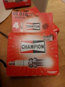 Champion OE 016 RC10YCC Spark Plug X4  - Picture 1 of 2