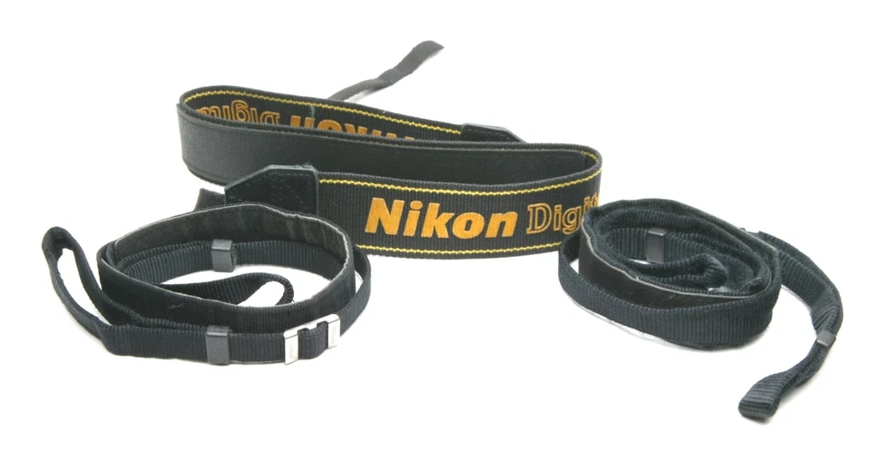 Tres correas ajustables de nailon Nikon para el hombro con logotipo. Limpio. Ver foto. Foto 1 de 1
