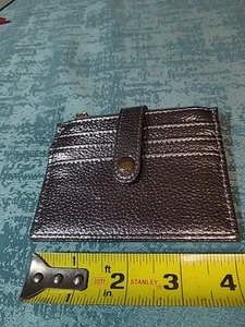 WALLET - Picture 1 of 7