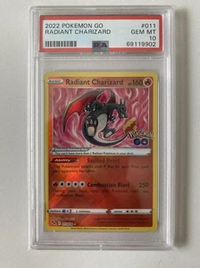 Radiant Charizard 011/078 Pokemon Go PSA 10 - Foto 1 di 2