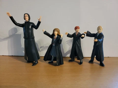 Harry Potter Lot of 4 Action Figures Prof. Snape, Hermione, Ron, Draco Malfoy Cover