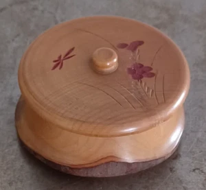 Hand Carved Wood Round Trinket Box With Red Flowers & Dragonfly 3.5" - Picture 1 of 18
