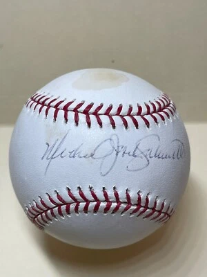 Mike Schmidt Full Name signed OML ball - Dodgers, HOF - PSA/DNA - Image 1 of 3