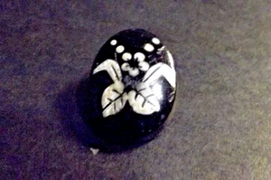 Vintage Black Glass Button - Fired Enamel Flower (4709) - Picture 1 of 4