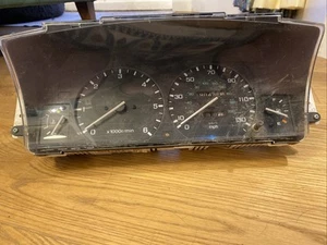 Land Rover Discovery Speedo Cluster 2.5 300TDi Clocks Instrument - Picture 1 of 9