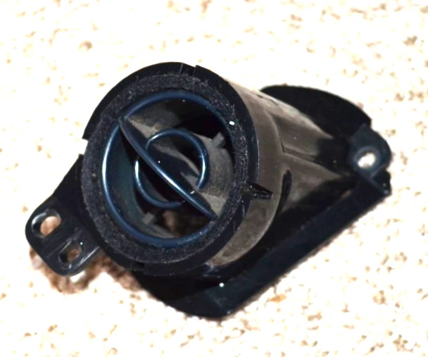 1985 1986 1987 1988 1989 TOYOTA MR2 DASH VENT HEAT AIR AC  OEM Foto 1 de 4