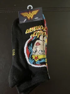 Wonder Woman Short Socks 5 Pack New In Packaging Size 4-10 - Picture 1 of 4