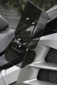 HONDA GOLD WING GL1800 (01-17) SIDE WIND DEFLECTORS WINDSCREEN WINDSHIELD SCREEN - Picture 1 of 7