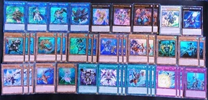 Yu Gi Oh! Base 43 carte Deck Sirenide / Mermail 1° Edizione ITALIANO - Foto 1 di 5
