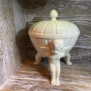 Weißer Cherub Engel Füße Keramik Kompott Schale mit Deckel Vintage - Bild 1 von 2