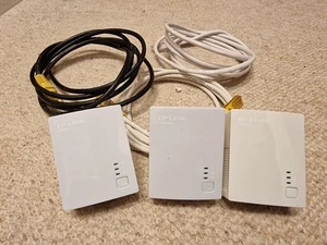 TP-LINK TL-PA411 AV600 3x Powerline Adapter x3 - Afbeelding 1 van 8