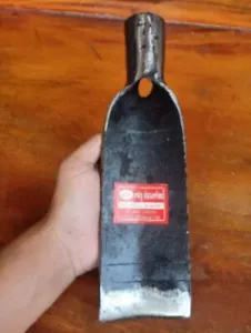 Thai spade head shovel cut end digging soil plant flower garden seed farm tool - Picture 1 of 6