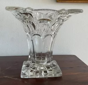 Gorgeous Art Deco Clear Glass Vase - Picture 1 of 10