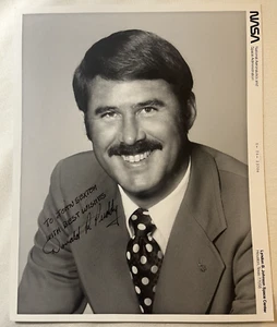 RARE Donald R. Puddy NASA Press Release Photo B&W 8x10 Photo Signed Inscribed - Picture 1 of 2