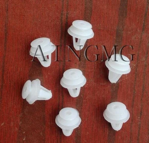 30x Door Trim Panel Clip Nylon Retainer Fastener For Toyota Corolla 6777102030 - Picture 1 of 2