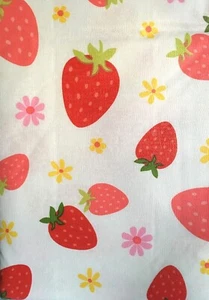 Strawberries Flowers PEVA Vinyl Flannel Back Tablecloth Multicolor Various Size - Picture 1 of 7