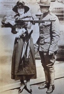 1918 Vintage Magazin Illustration Miss Virginia Hylan of New York - Bild 1 von 2