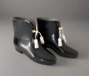 VIVIENNE WESTWOOD Anglomania Melissa Ankle Boots Sz 6 Bootie Black w/Tassels - Picture 1 of 8