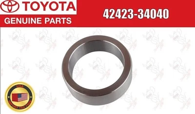 Toyota OEM Rear Axle Bearing Retainer 42423-34040 for Tundra Lexus LX570 - Image 1 of 4