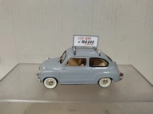 SEAT 600 1962 2-SERIE UNIDAD 100.000 1:43 SALVAT SOLIDO NO BOX - Imagen 1 de 3