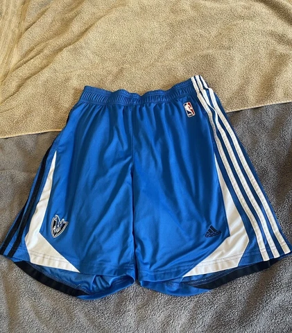 Dallas Mavericks Adidas Shorts Men’s Size Large NBA Basketball 3 Stripes Blue Cover