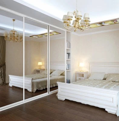 Sliding Robe Doors (Fox) - 2 Doors to suit 1785W x 2539H 4 panel silver mirrors - Image 1 of 4