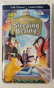 Sleeping Beauty - A Walt Disney Masterpiece - Ltd. Ed.- Previously Owned - Picture 1 of 3