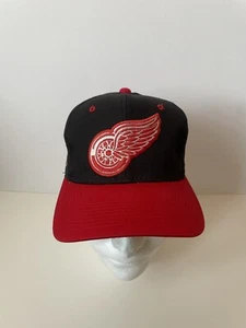 Vintage Sports Specialties Detroit Red Wings Plain Logo/Back Script Snapback - Picture 1 of 6