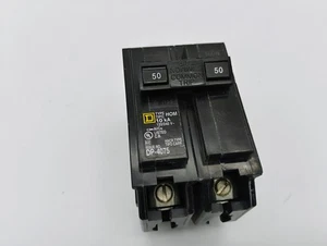 Square D 2 Pole 50 Amp HOM250CP Homeline Double Pole Common-Trip Circuit Breaker - Picture 1 of 3