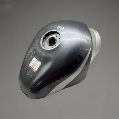 TANQUE DE GASOLINA SUZUKI GSX R 1300 HAYABUSA TANQUE DE COMBUSTIBLE TANQUE DE COMBUSTIBLE ORIGINAL  Foto 1 de 4