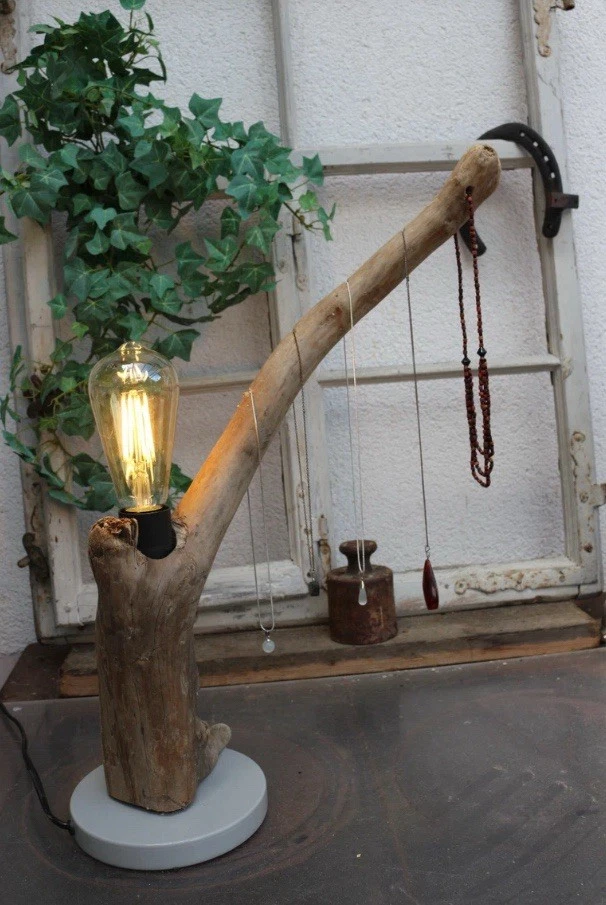 Treibholz Beistelllampe Tischlampe Driftwood Holzdeko Schmuckständer handmade - Bild 1 von 1