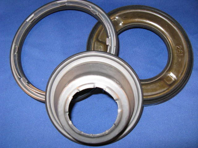 Transtec/Federal Mogul A606/42RLE 3 PC Piston Kit fits Chrysler/Dodge K92912A - Image 1 of 1