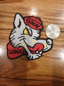 "Ferro UNM University of New Mexico LOBOS su toppa ricamata 3"" x 3" - Foto 1 di 1
