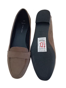 NEW LOOK Ladies Court Shoes Wide Fit Leather Olive Green Size UK 6 EU 39 8 NWT - Picture 1 of 5