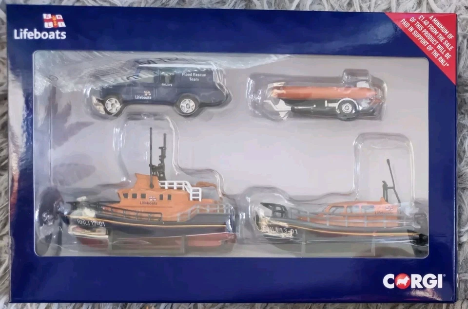 Corgi RNLI Lifeboats Set Shannon, Severn & D Class Collectors Display Boats - Image 1 of 1