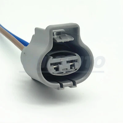 16363-0D040 - Radiator Cooling Fan Connector Plug For Toyota Corolla 2002-2008 - Image 1 of 4