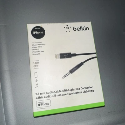 NIB Belkin 3.5 mm Audio Aux Cable with Connector for iPhone X / iPhone 11 - 6ft - Image 1 of 2
