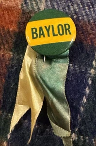 1940s-50s Baylor University Pinback 1.25” - Picture 1 of 2