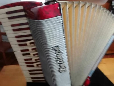 ANTICA FISARMONICA DALLAPE' 96 BASSI Foto 1 de 4