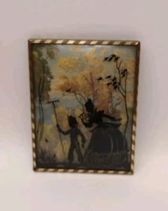 Vintage konvex Blase Glas gerahmt Rückseite Farbe Silhouette viktorianische Dame & Junge - Bild 1 von 6