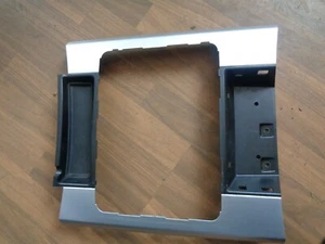 1HS04TRMAC Mittelkonsole Abdeckung 2012 Dodge Ram 1500 5.7 4x4 Laramie Crew Cap - Bild 1 von 7