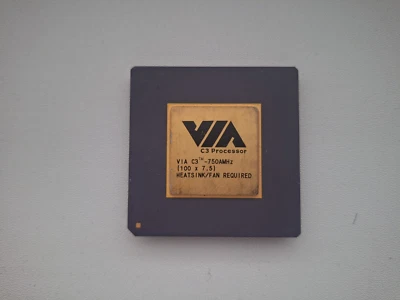 Via C3 750AMHz extreme rare C3 750Mhz 100x 7.5 vintage CPU GOLD - Image 1 of 2