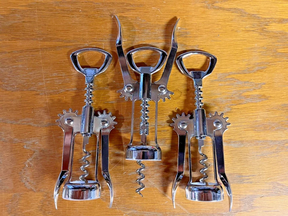 -LOTE DE 3- Abridor de vino cromado ala camarero sacacorchos y abrebotellas W153 Foto 1 de 1