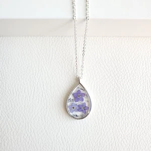 Forget Me Not Necklace Pressed Flower Necklace Resin Jewelry Handmade Jewelry - Picture 1 of 1