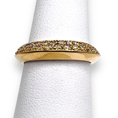 Anillo de oro amarillo de 14 k con banda cúpula pavé de diamantes naturales tamaño 5,75 Foto 1 de 4