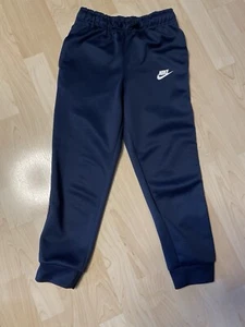 Blaue Nike Sporthose Jogginghose Gr.M 137-147 cm Jungs Top Zustand - Bild 1 von 7