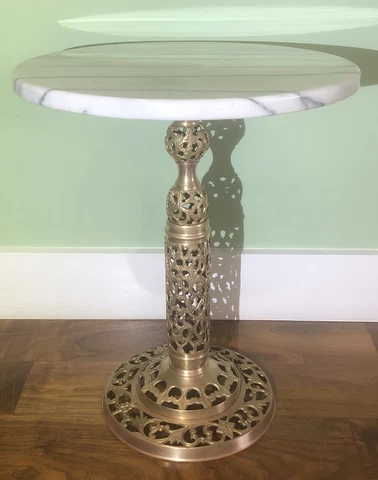 Vintage 15” Round Table White Marble w/Black Veining Top on a 18” Brass Pedestal Cover