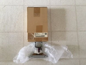 Harley Davidson Oem Chrome Upright Kit 51213-05 - Picture 1 of 4