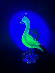 Murano Uranium Glass Bird swan Figurine Bird Vaseline Glass and blue - Picture 1 of 7